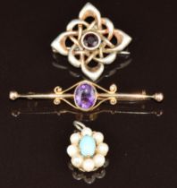 A 9ct gold pendant, bar brooch set with an amethyst (4.7g) and a silver brooch