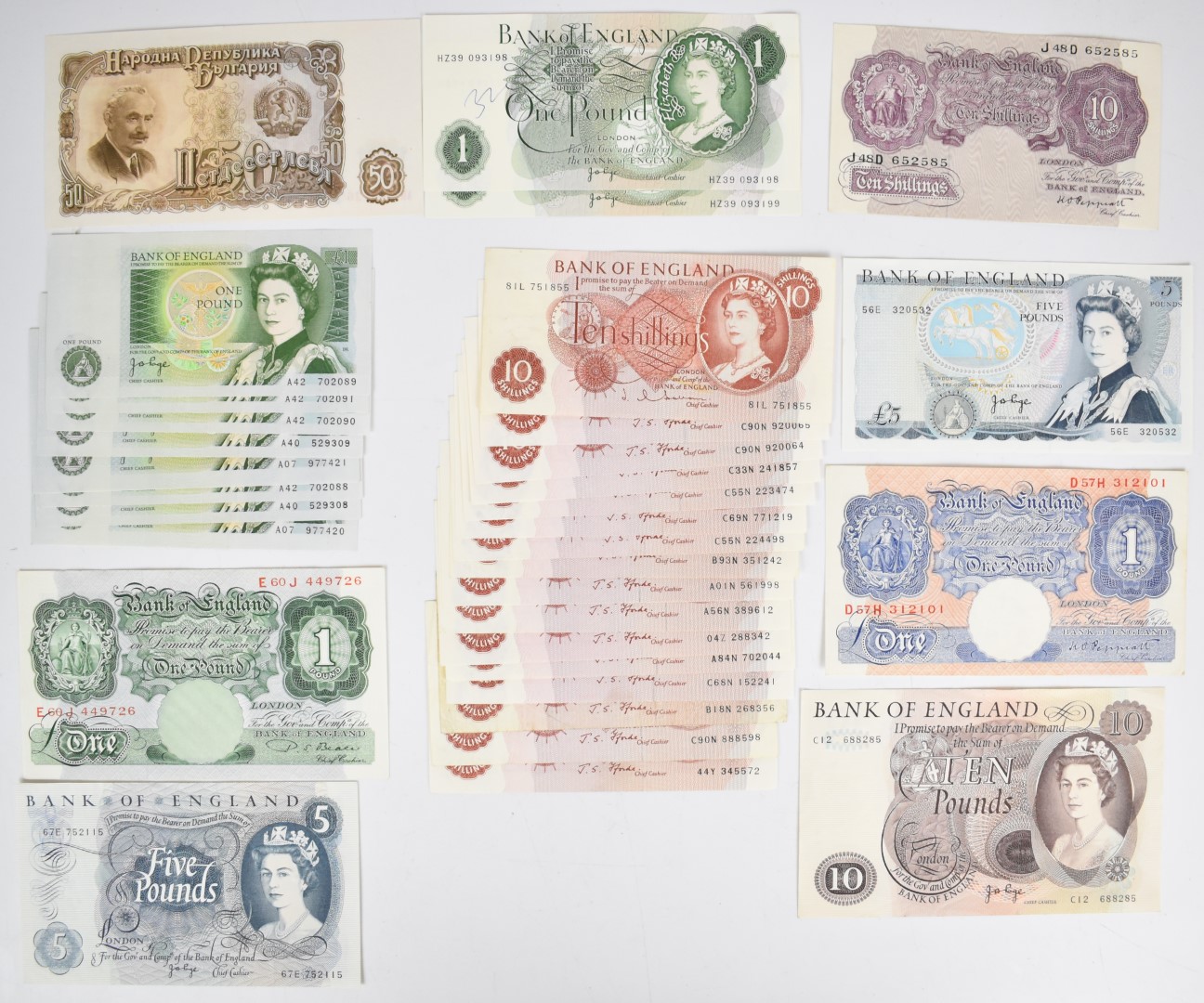 Elizabeth II British banknotes comprising  £10, two £5 and ten £1 John Page examples, fifteen Fforde