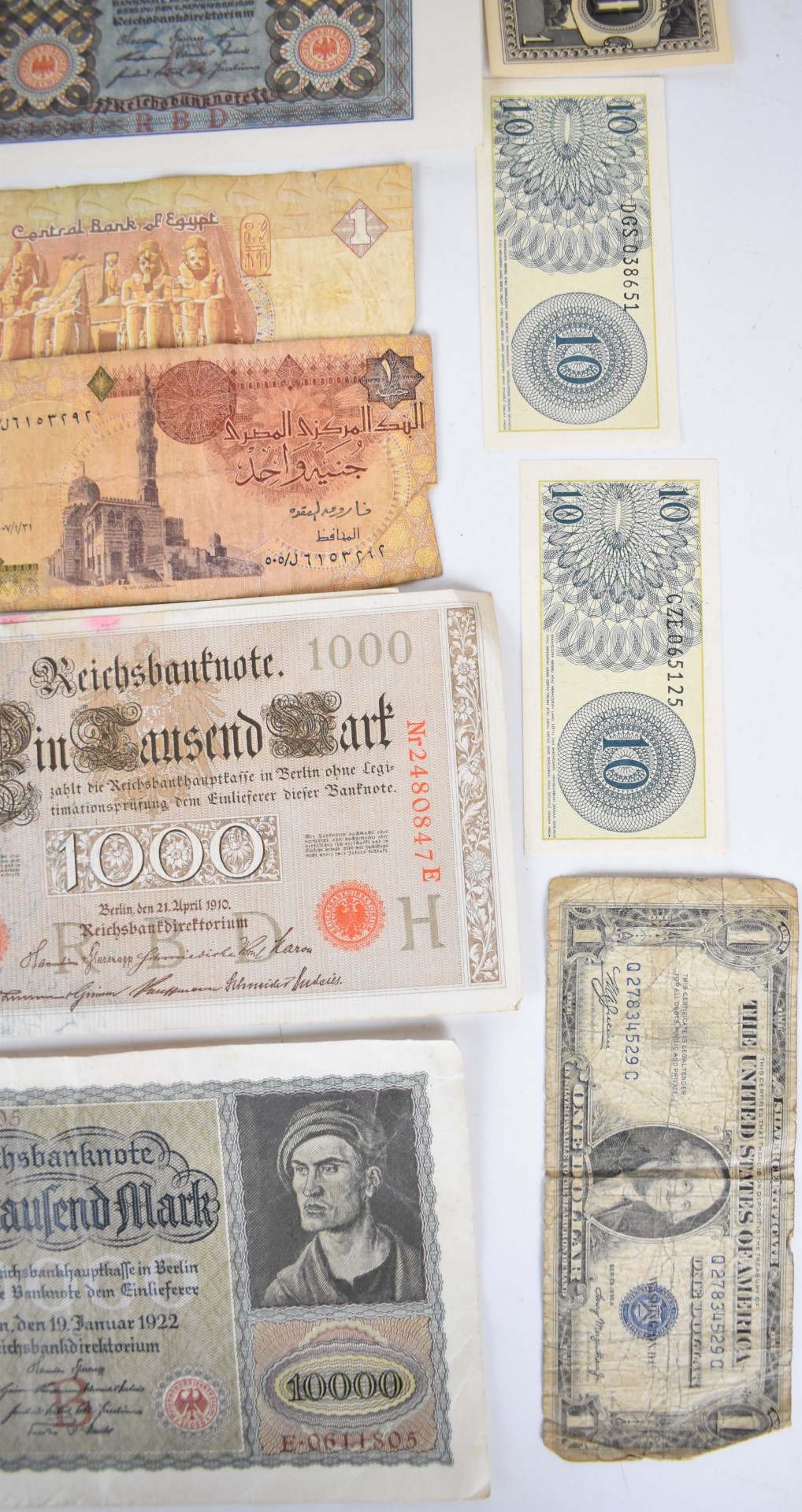 Early 20th century German banknotes including some runs, the longest being nine 100 mark notes dated - Image 3 of 6