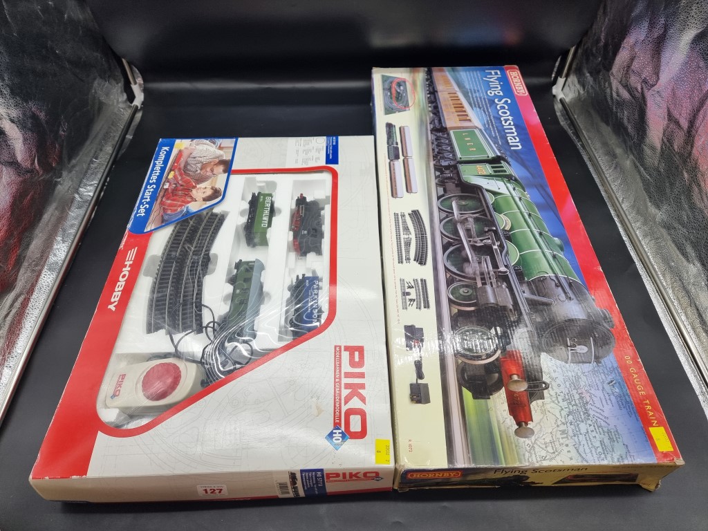 Piko: a boxed train set H0 57110; together with an incomplete Hornby OO Flying Scotsman R1072.