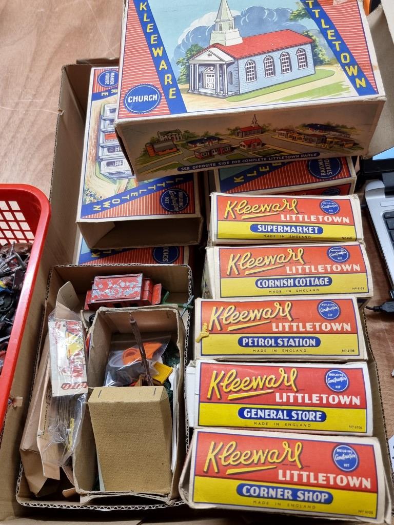 Kleeware: a group of 11 'Littletown' buildings, circa 1950s, in original boxes; together with a - Image 3 of 4