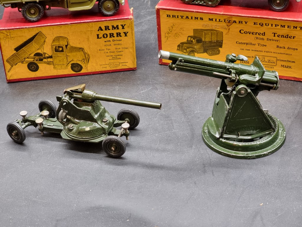 Britains: four vintage boxed military vehicles and guns, comprising Nos.1264; 1433; 1334; 1201; - Image 6 of 6