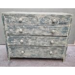 A painted chest of drawers, 99cm wide.