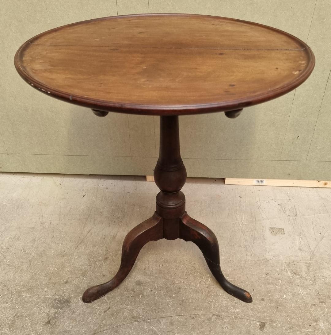 Two mahogany tilt-top tripod tables, comprising: a George III circular example, 60cm diameter; and a - Image 5 of 10