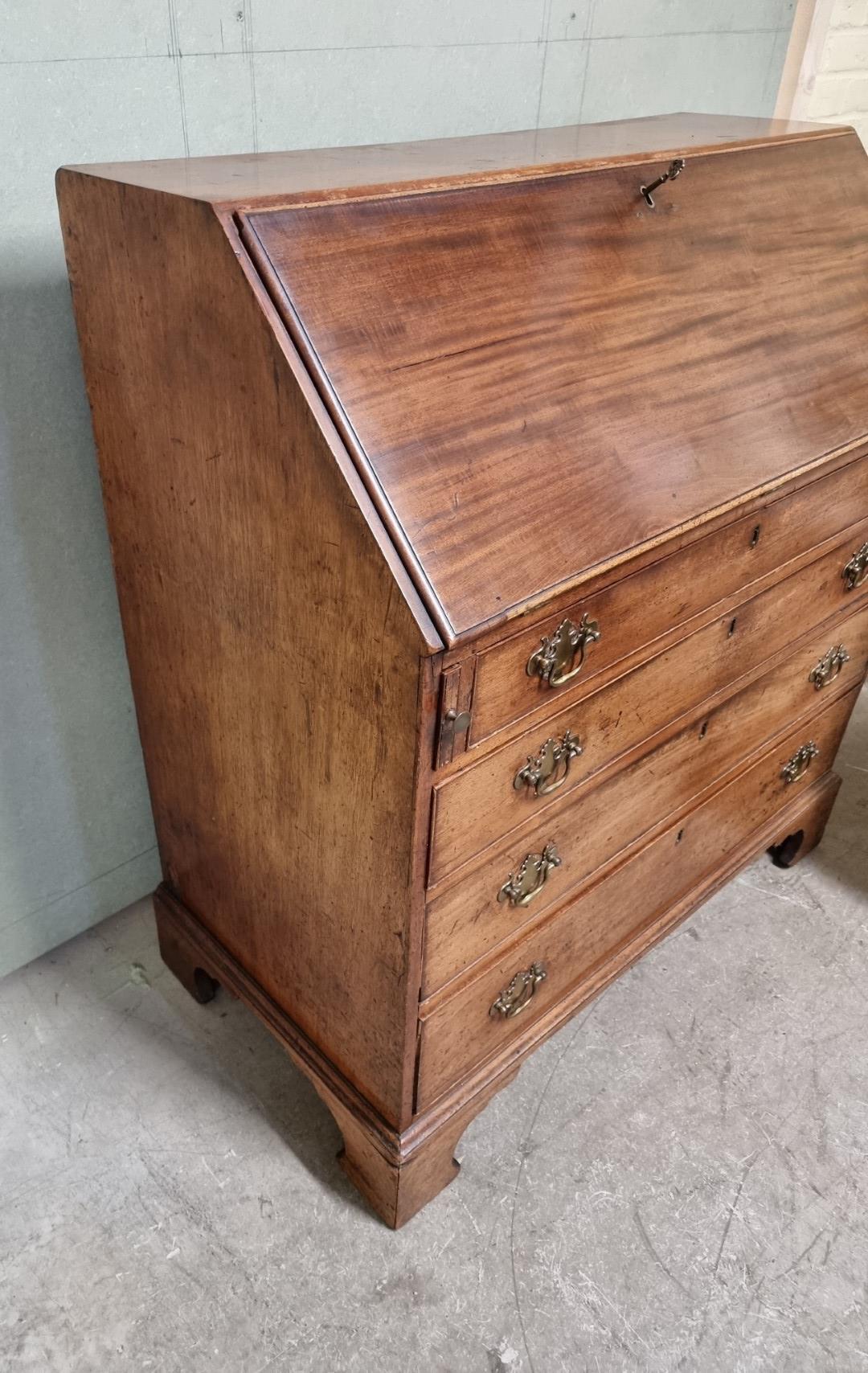 A George III mahogany bureau, 102cm wide. - Image 3 of 6