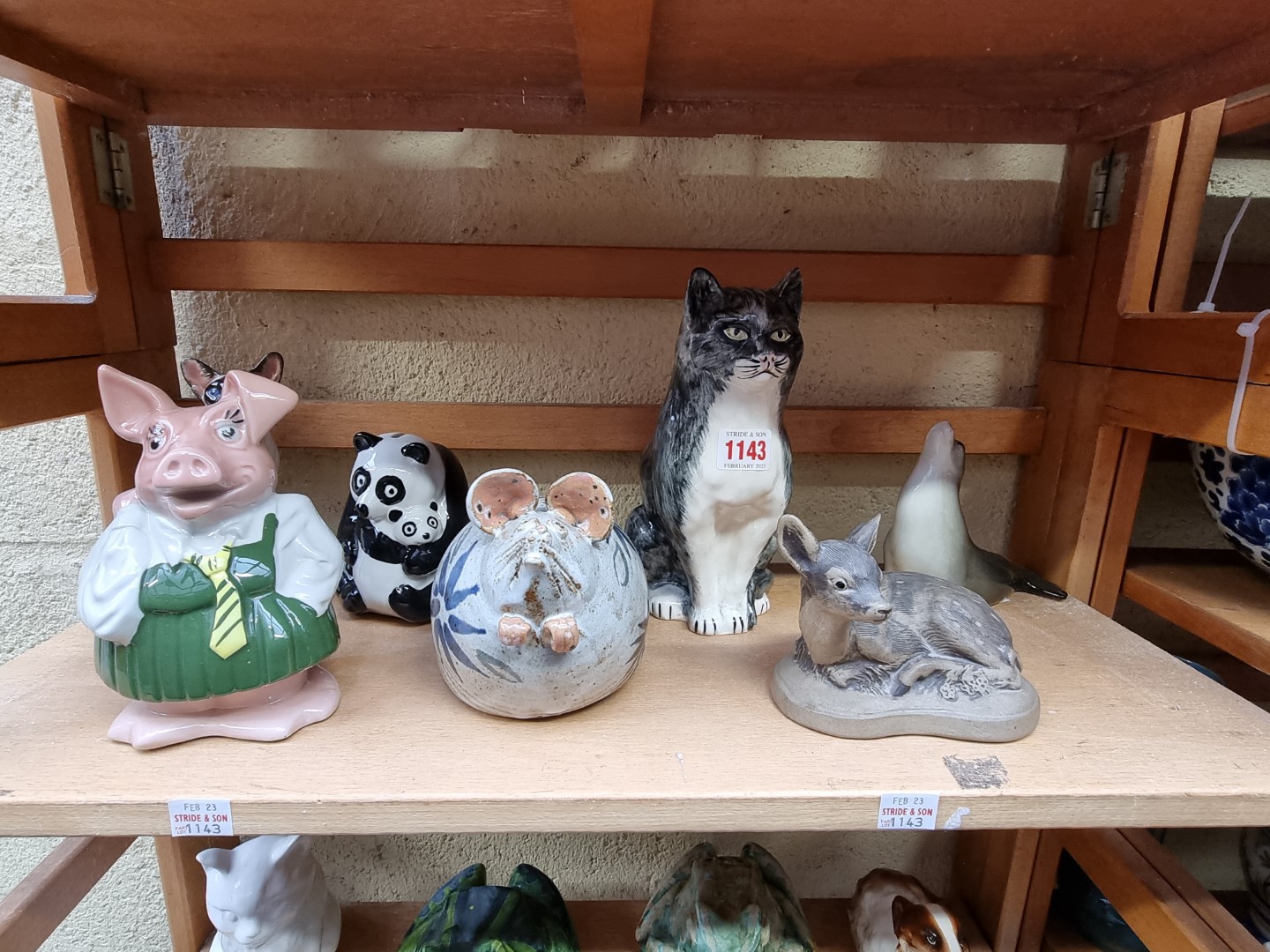 A collection of pottery animals, to include examples by Lomonosov; Beswick; Royal Doulton; Rye - Image 2 of 5