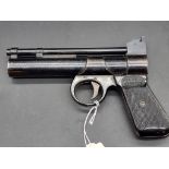 A vintage Webley Junior .177 cal air pistol, Batch No.824.