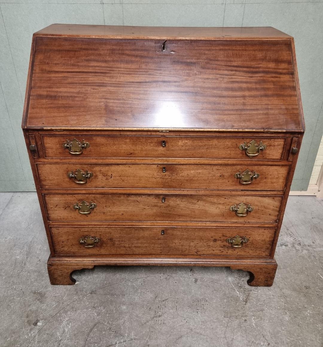 A George III mahogany bureau, 102cm wide.