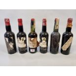 Six half bottles of Oloroso Viejisimo Sherry, Antonio de la Riva (1940s bottling). (6)