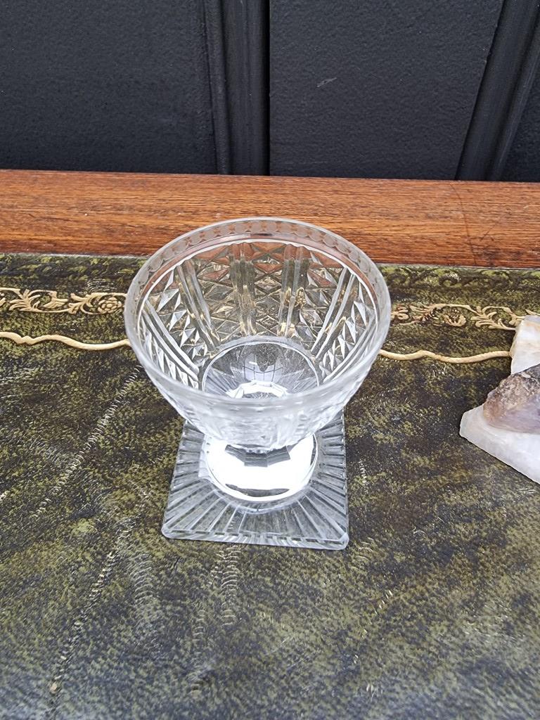 An unusual small 19th century cut glass pedestal egg cup, 6.3cm high; together with a Blue John - Image 3 of 6