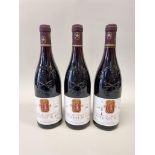 Three 75cl bottles of Chateauneuf du Pape, 1998, Domaine du Grand Tinel. (3)