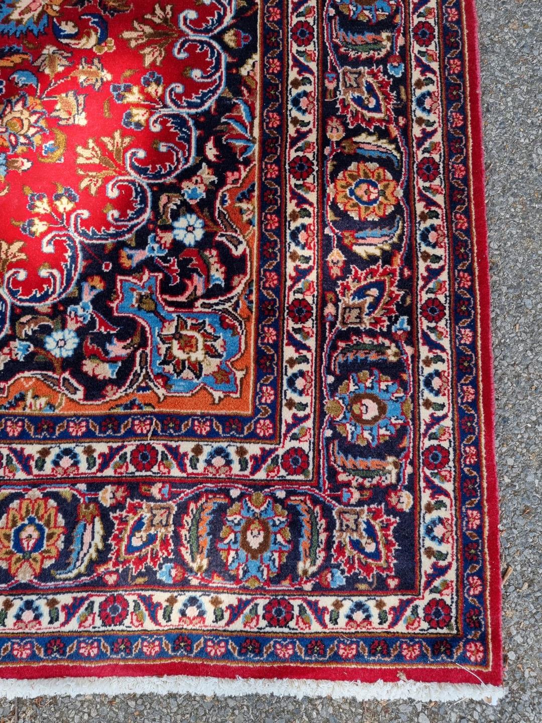 A Persian carpet, having floral central medallion, with floral cartouches to each corner, 293 x - Image 2 of 7