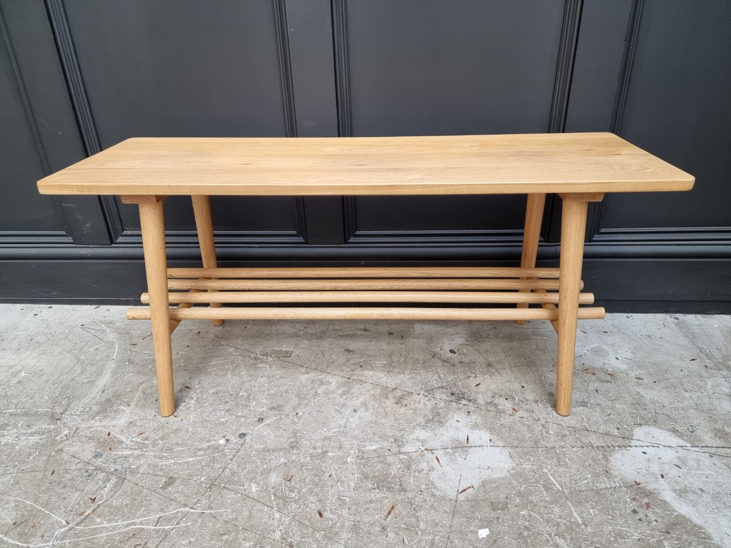 A contemporary pale oak rectangular low occasional table, 100cm wide.