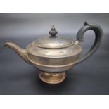 A silver teapot, by Gorham Manufacturing Co., Birmingham 1915, 14cm high (including handle), gross