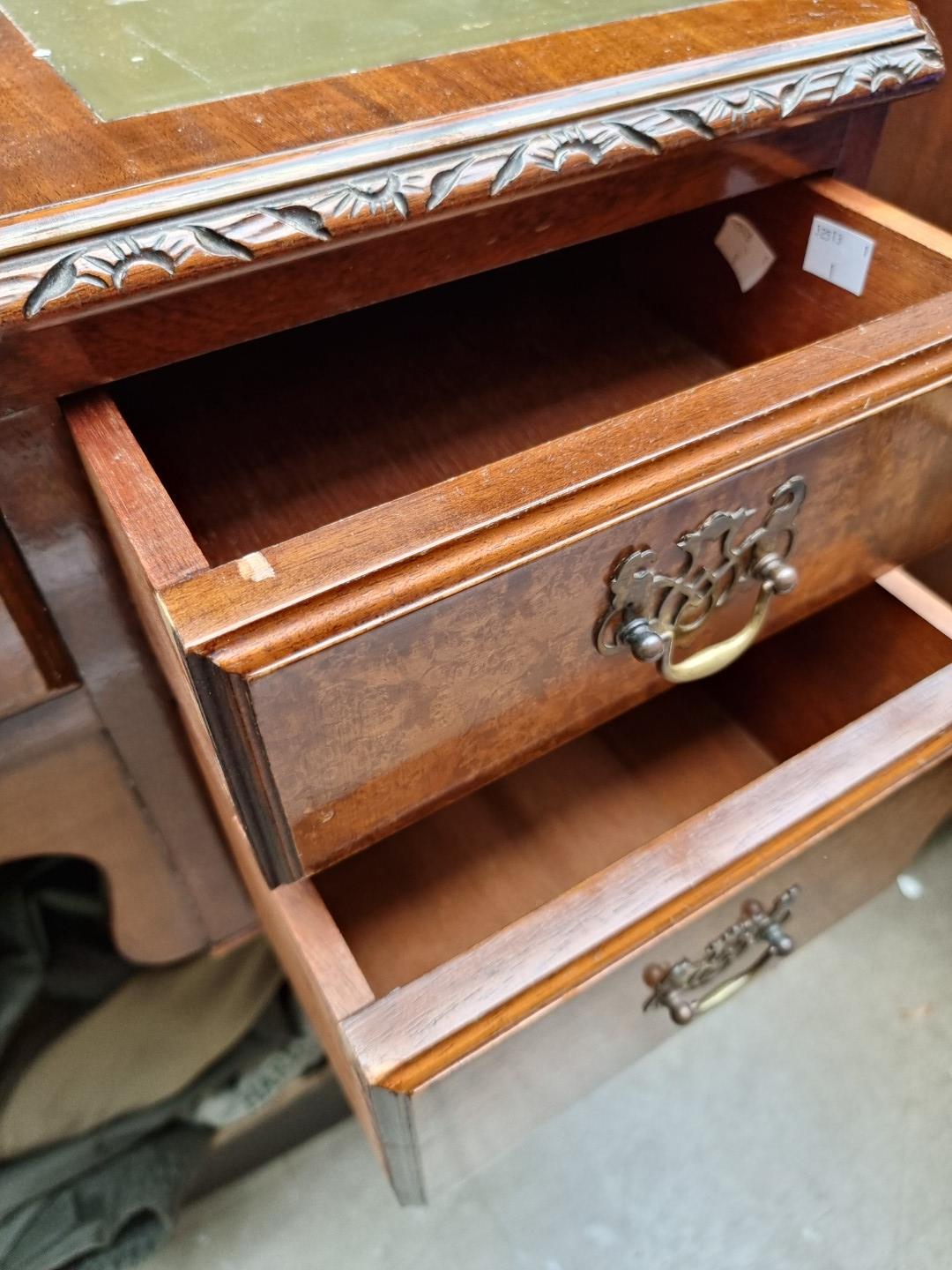 A 1930s walnut kneehole desk, 107cm wide. - Image 7 of 8