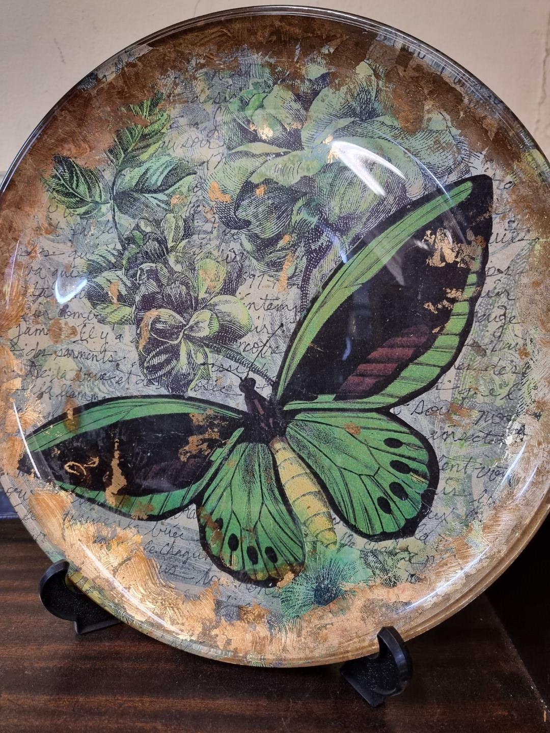 Three decorative glass plates, one inscribed Wilder, largest 33cm. (3) - Image 2 of 4
