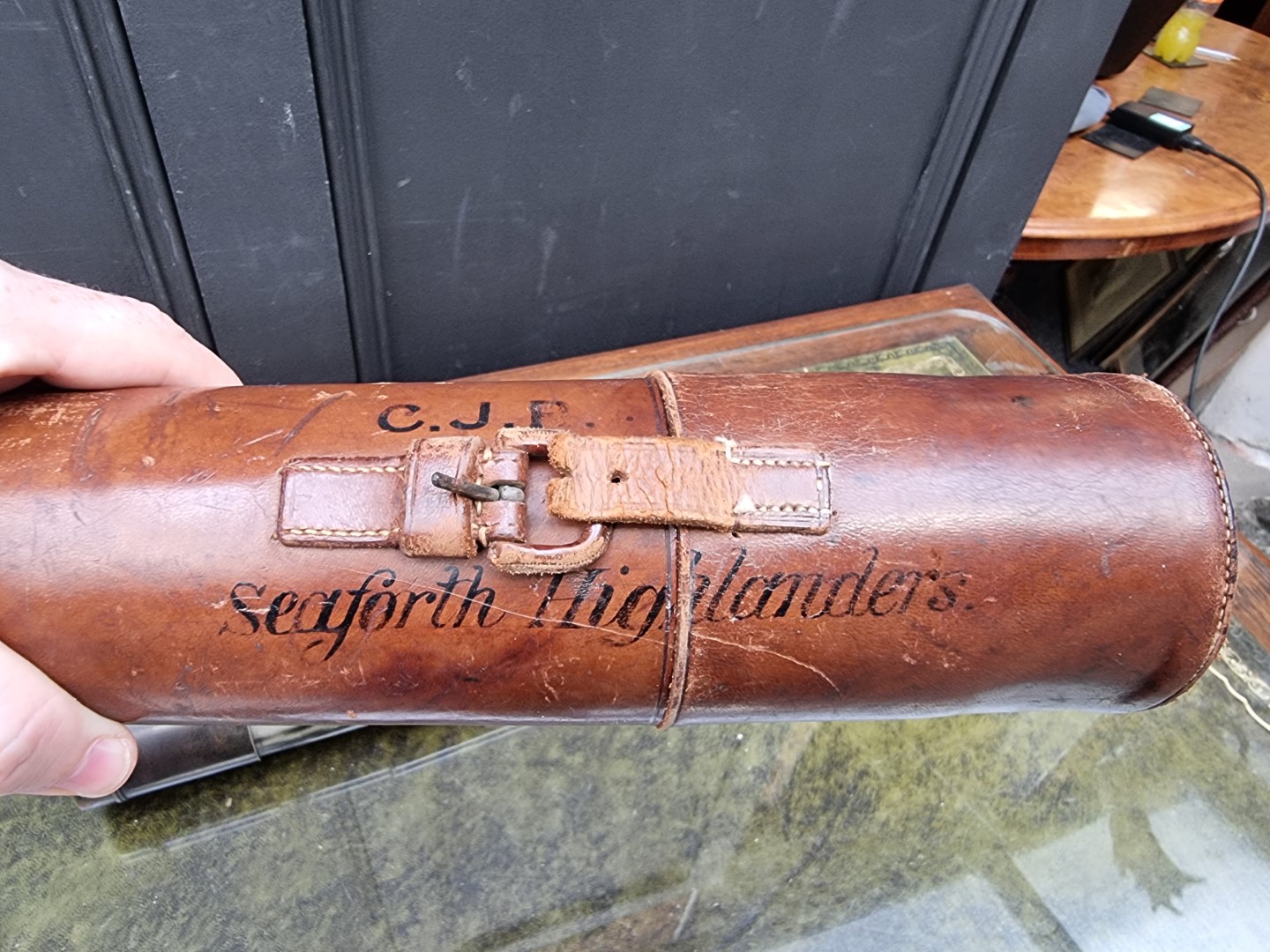 A Seaforth Highlanders' three drawer telescope, in tan leather case. - Image 2 of 9