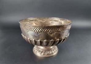 A Victorian silver gadrooned fruit bowl, by Joseph Braham, London 1893, 26cm diameter, 1142g.