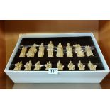 Studio Anne Carlton Chess set - Crusaders