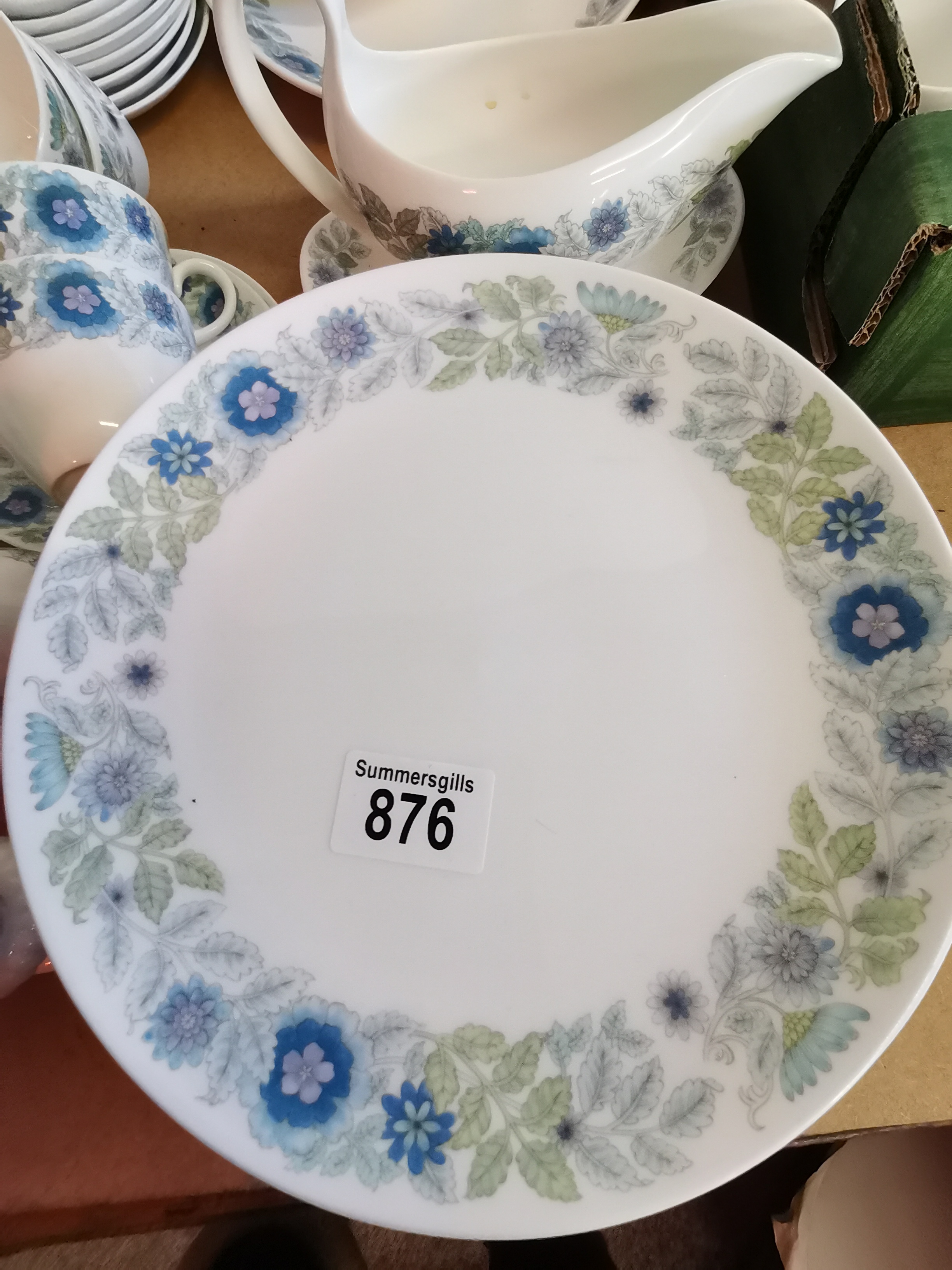 Wedgwood "Clementine" R4444 Dinner Service - Image 3 of 6