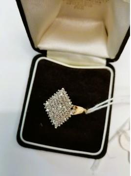 Diamond shaped dress ring size Q - Image 3 of 3