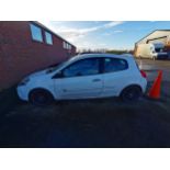Renault Clio NX10VNG 1461CC DIESEL modified suspension and looks like a Clio sport
