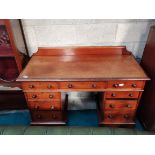 Pedestal writing desk