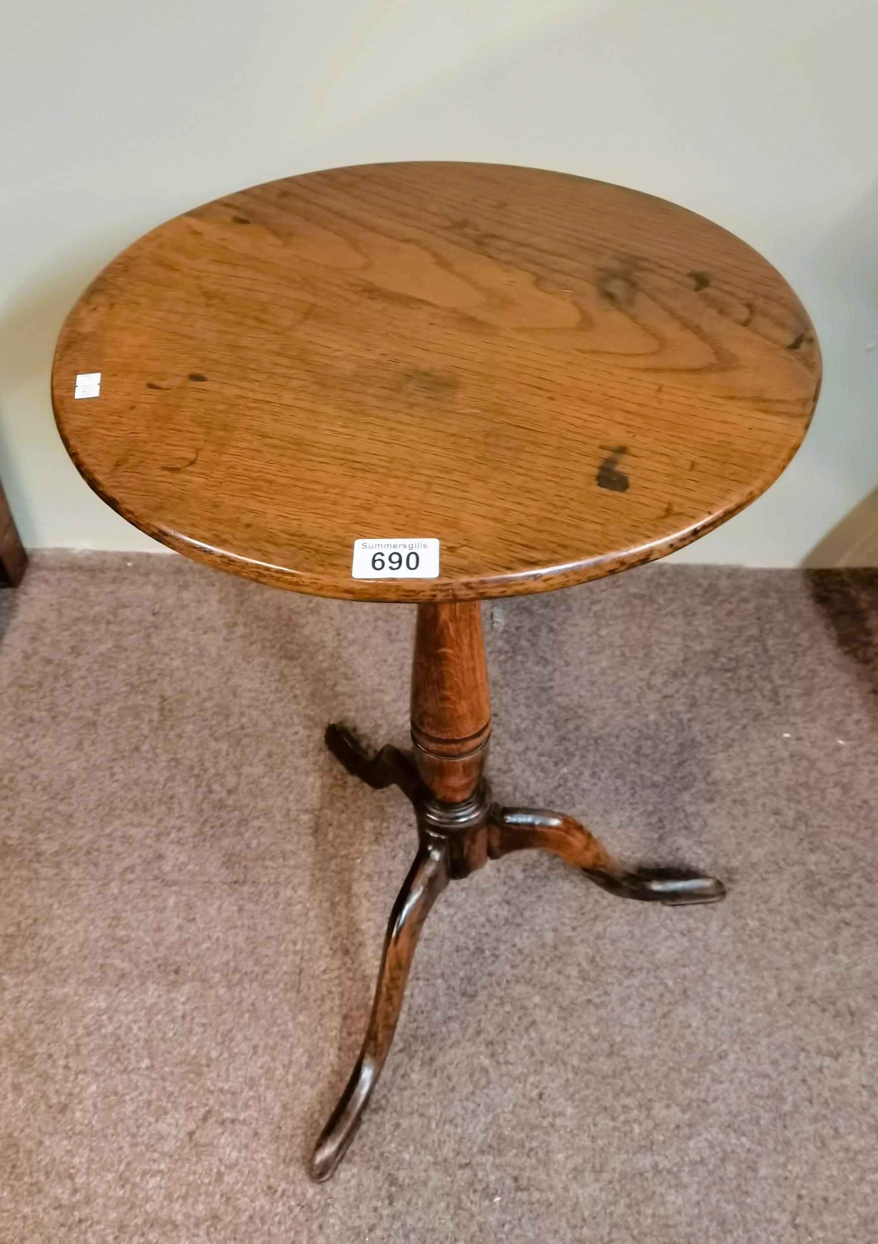 Antique oak Tripod table in ex condition 42cm dia.