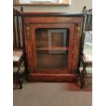Antique dwarf wall cabinet with guilt and marquetry decoration
