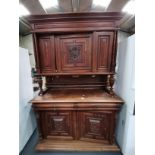 Carved wood Chiffonier