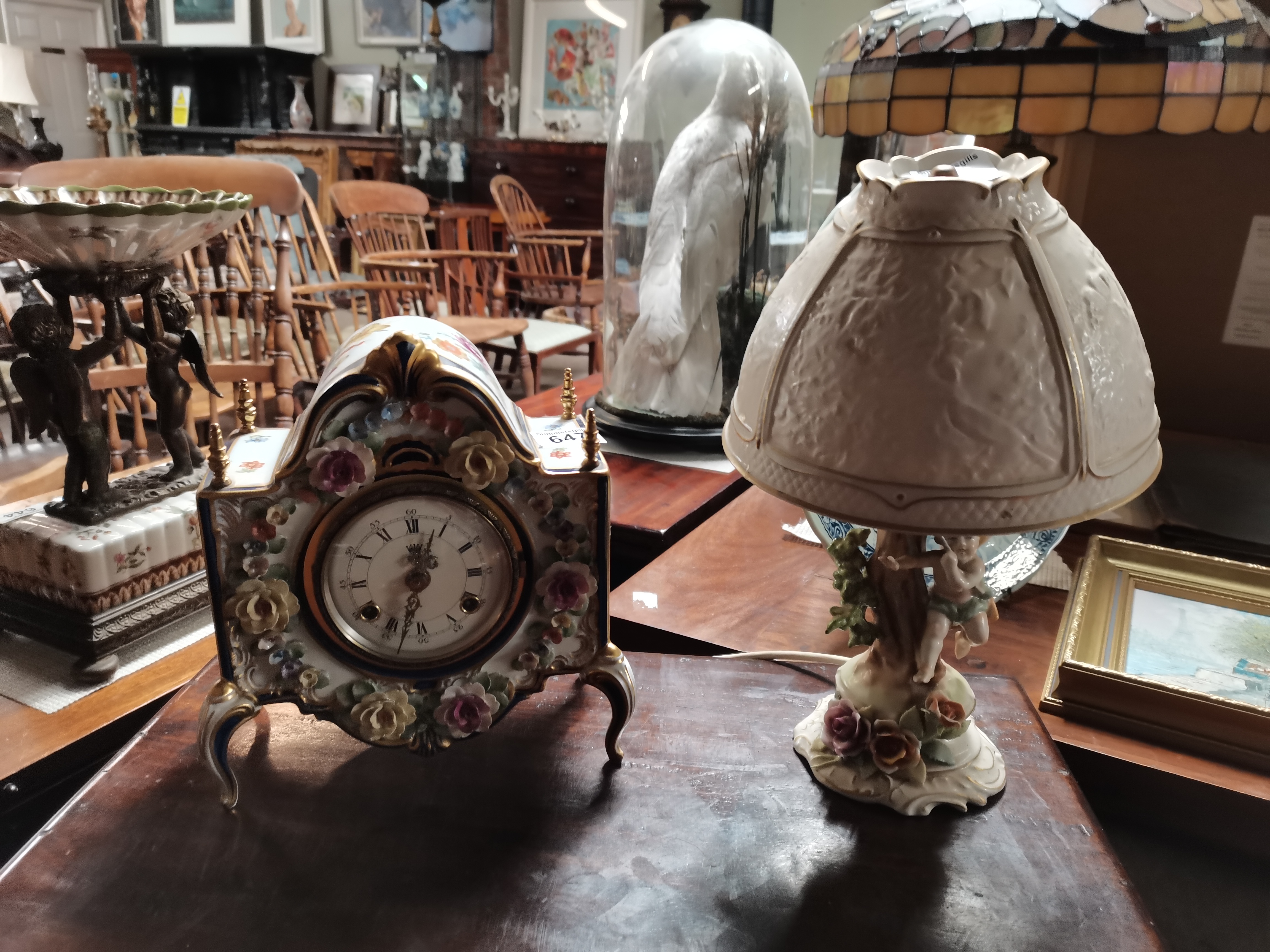 Dresden Mantle clock and lamp ( shade d/d ) - Image 4 of 7