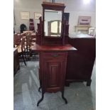 Edwardian Mahogany washstand