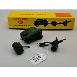 Dinky Toys 25 pounder field gun 697 ex condition and boxed