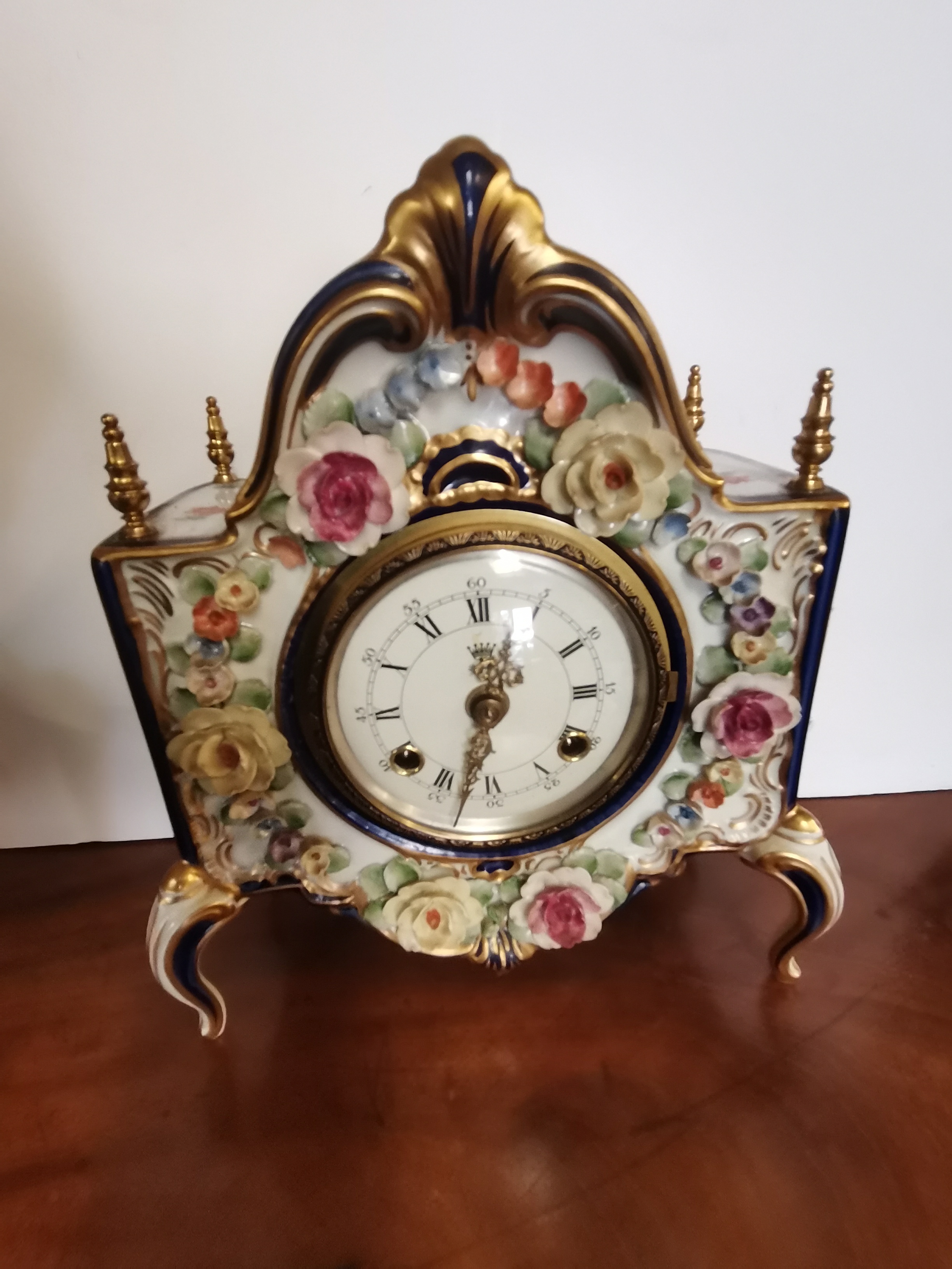 Dresden Mantle clock and lamp ( shade d/d )