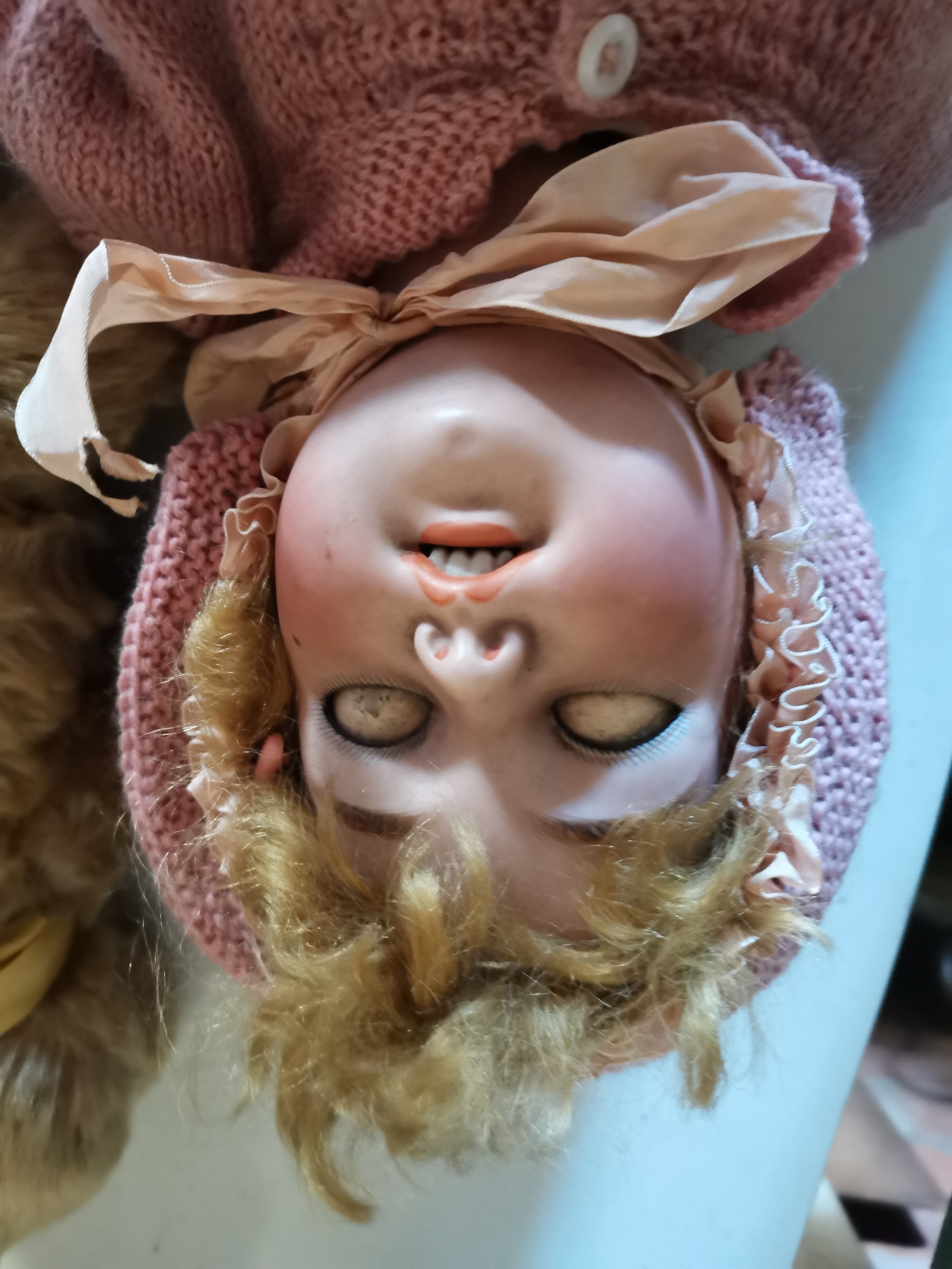 Antique German Porcelain doll Head ok fingers (A/F) Plus Teddy Bear ( possibly Simon and Halbig - Image 5 of 5