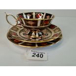 Royal Crown Derby Cup, Saucer and plate