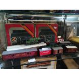 Hornby Controllers Carriages and Rolling Stock (Some Boxed)