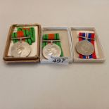x3 WW2 war & Defence Medals in original boxes