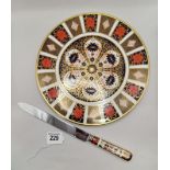 Crown Derby cake plate D 28cm and knife