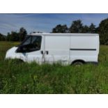 Transit 85/ T260 van in white 121,000 miles ( starts ok )