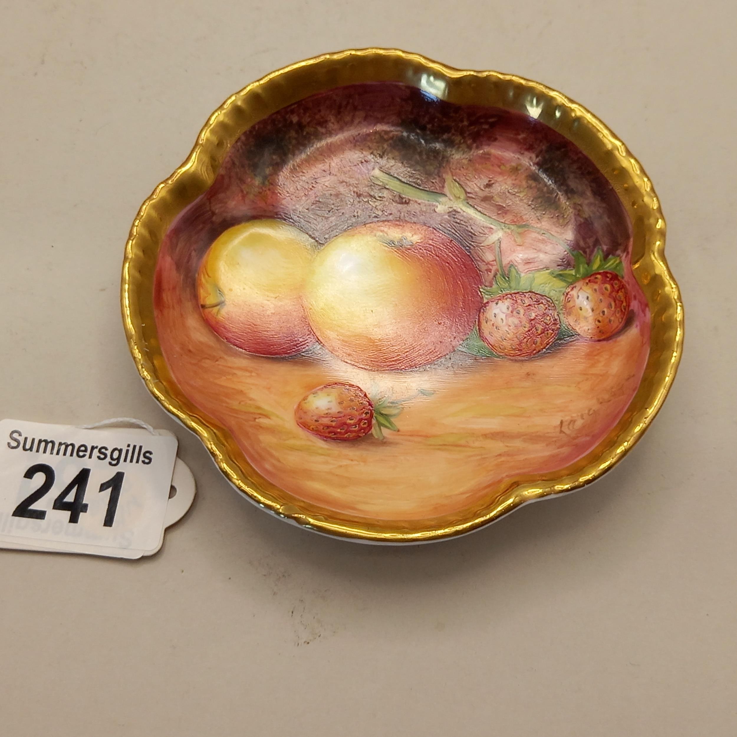 Worcester Style petal trinket dish