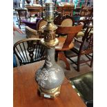 Antique porcelaine and gilt table lamp