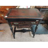 Victorian wanut and ebonied games table