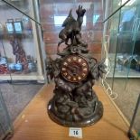 Black Forest carved mantel clock - Some losses - Clock Movement AF