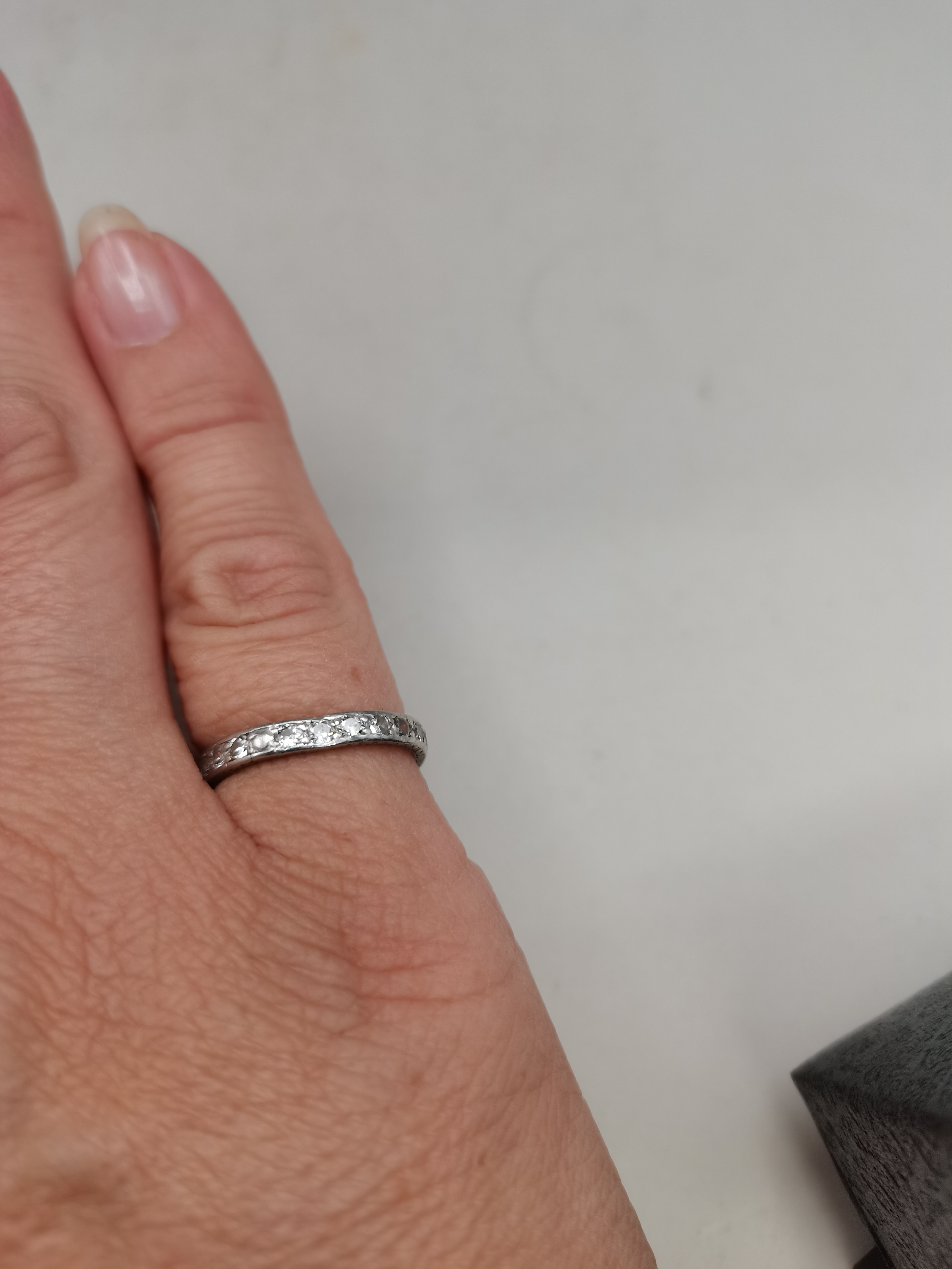 Platinum and Diamond Eternity ring - Image 4 of 4