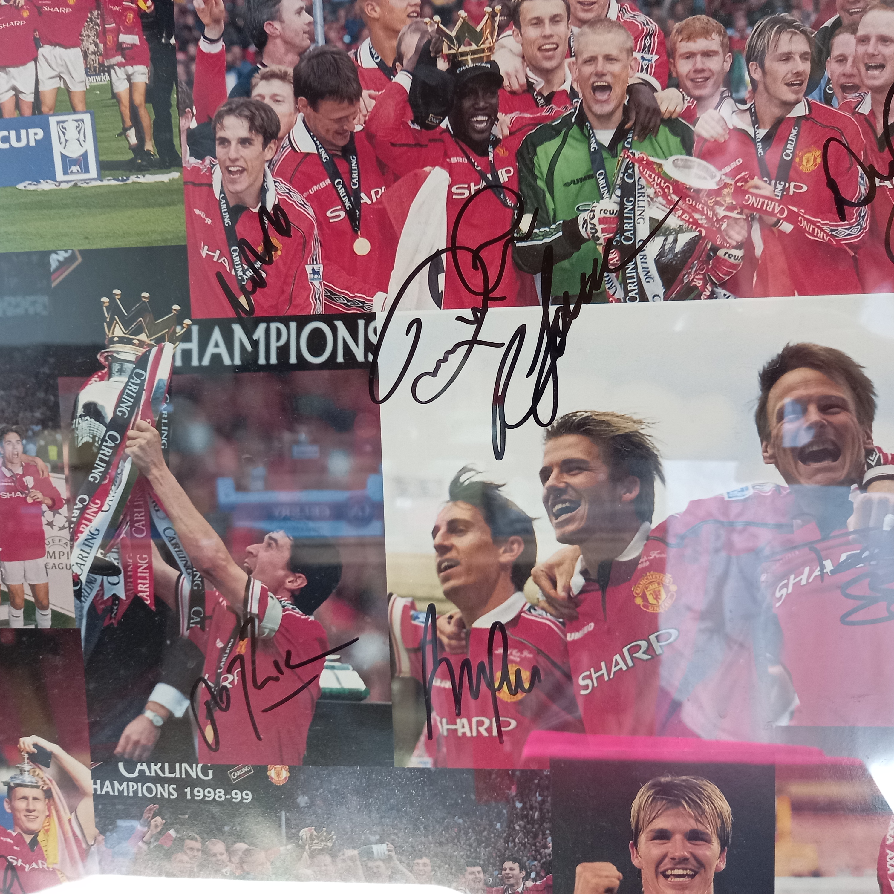 Large Manchester United signed Poster 1998-1999 Treble Champions - Image 3 of 7