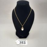 9ct Gold and diamond and pearl necklace 3