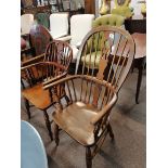 Antique Windsor chair with carver elbows (farmhouse style)