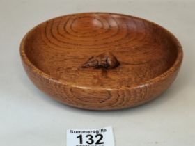Small Mouseman Bowl with carved mouse in the middle