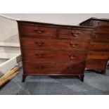 Georgian Mahogany chest of drawers - 2 short over 3 long drawers